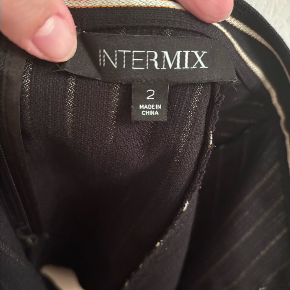 Intermix Ruffle Hem Short - Picture 5 of 5